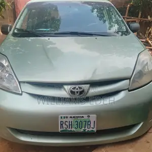 Toyota Sienna CE FWD 2008 Green