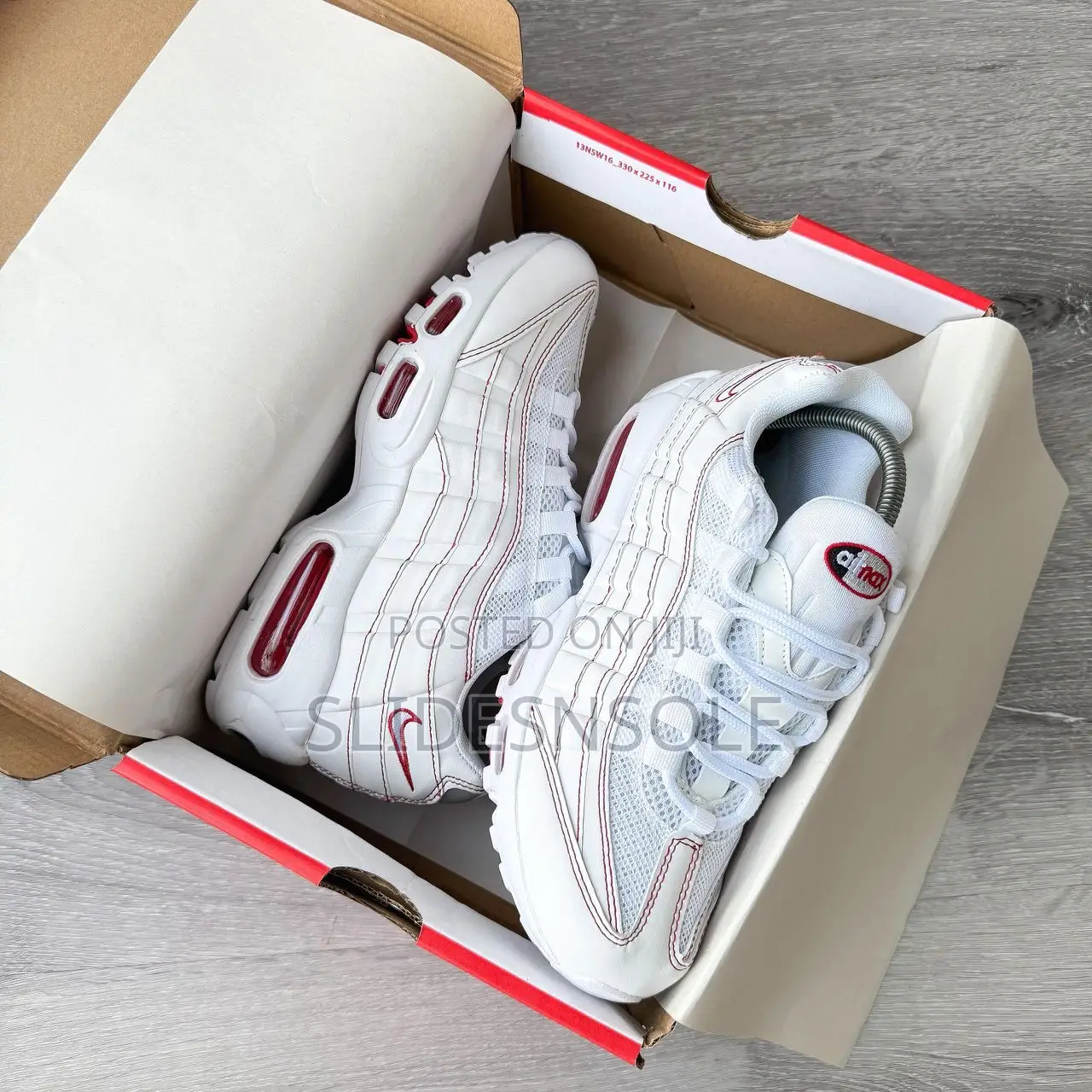 Luxury Nike Mesh Performance Sneaker