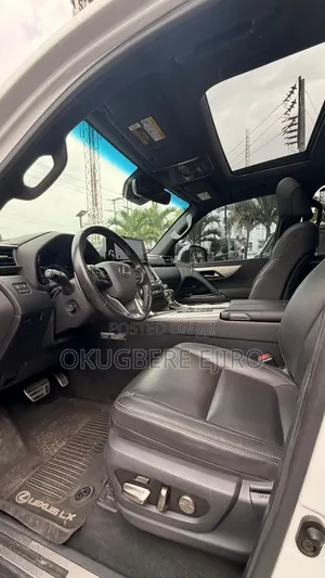 Lexus LX 2023 White