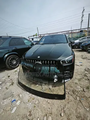 Gle53 2022 Coupe Windscreen Glass Available Installed at Chimatex