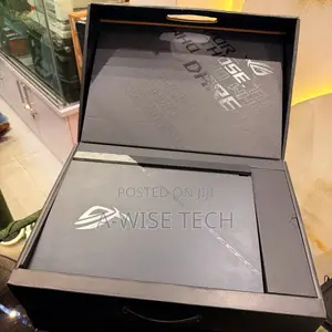 Laptop Asus ROG Strix SCAR 15 16GB Intel Core i9 SSD 1T