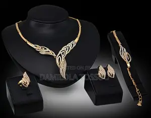 Fashionable and Exaggerated Leaf Necklace, Earrings, Rings, Bracelets,