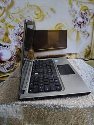Laptop HP Folio 13 8GB Intel Core i5 SSD 256GB