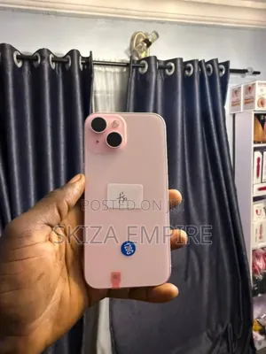 New Apple iPhone 15 128 GB Pink