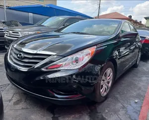 Hyundai Sonata GLS Sedan FWD (2.4L 4cyl 6A) 2011 Black
