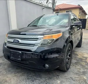 Ford Explorer XLT 4dr SUV (3.5L 6cyl 6A) 2014 Black