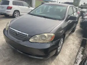 Toyota Corolla LE 2007 Gray
