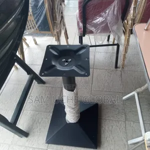 Single Metal Table Leg