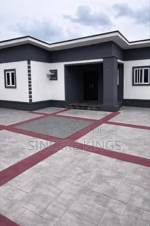 2 Bedroom Bungalow