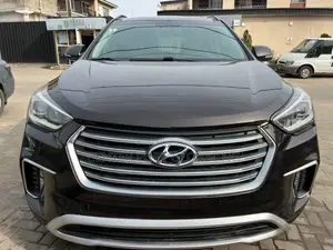 Hyundai Santa Fe SE Ultimate FWD 2018 Brown