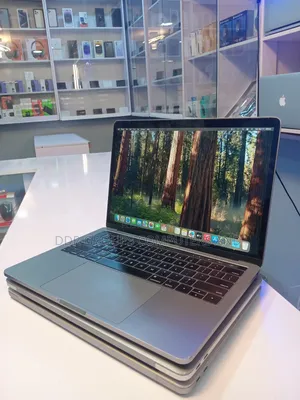 Laptop Apple MacBook Pro 2019 8GB Intel Core i5 SSD 128GB