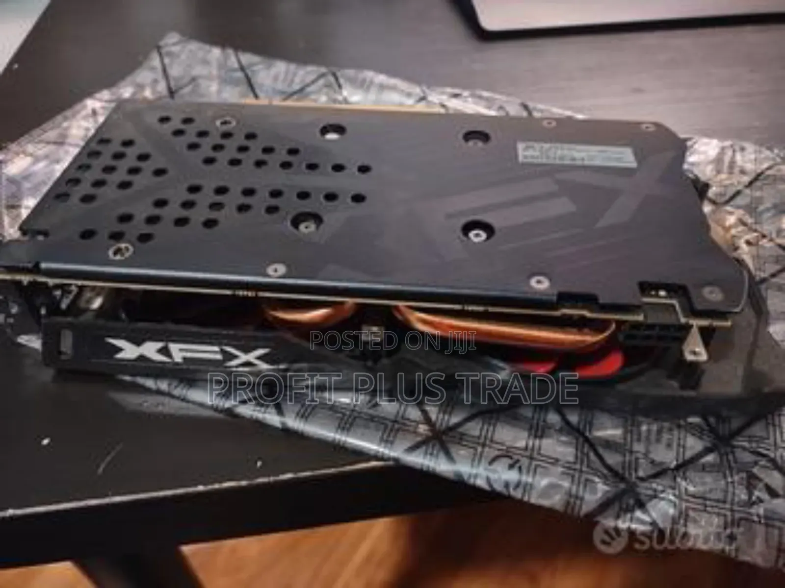 ASUS Rog Strix Radeon Rx 570 Oc Edition 8 Gb XFX Rs Edition 8 Gb.
