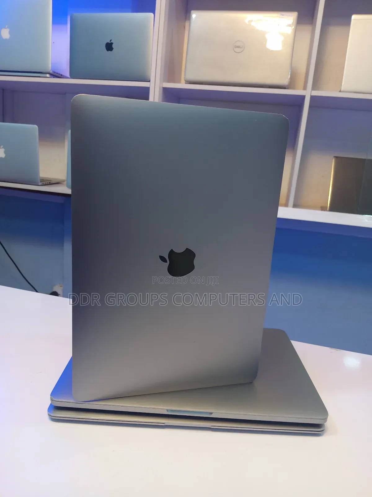 Laptop Apple MacBook Pro 2017 8GB Intel Core i5 SSD 256GB