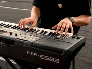 Yamaha PSR E583 61 Keys Portable Keyboard