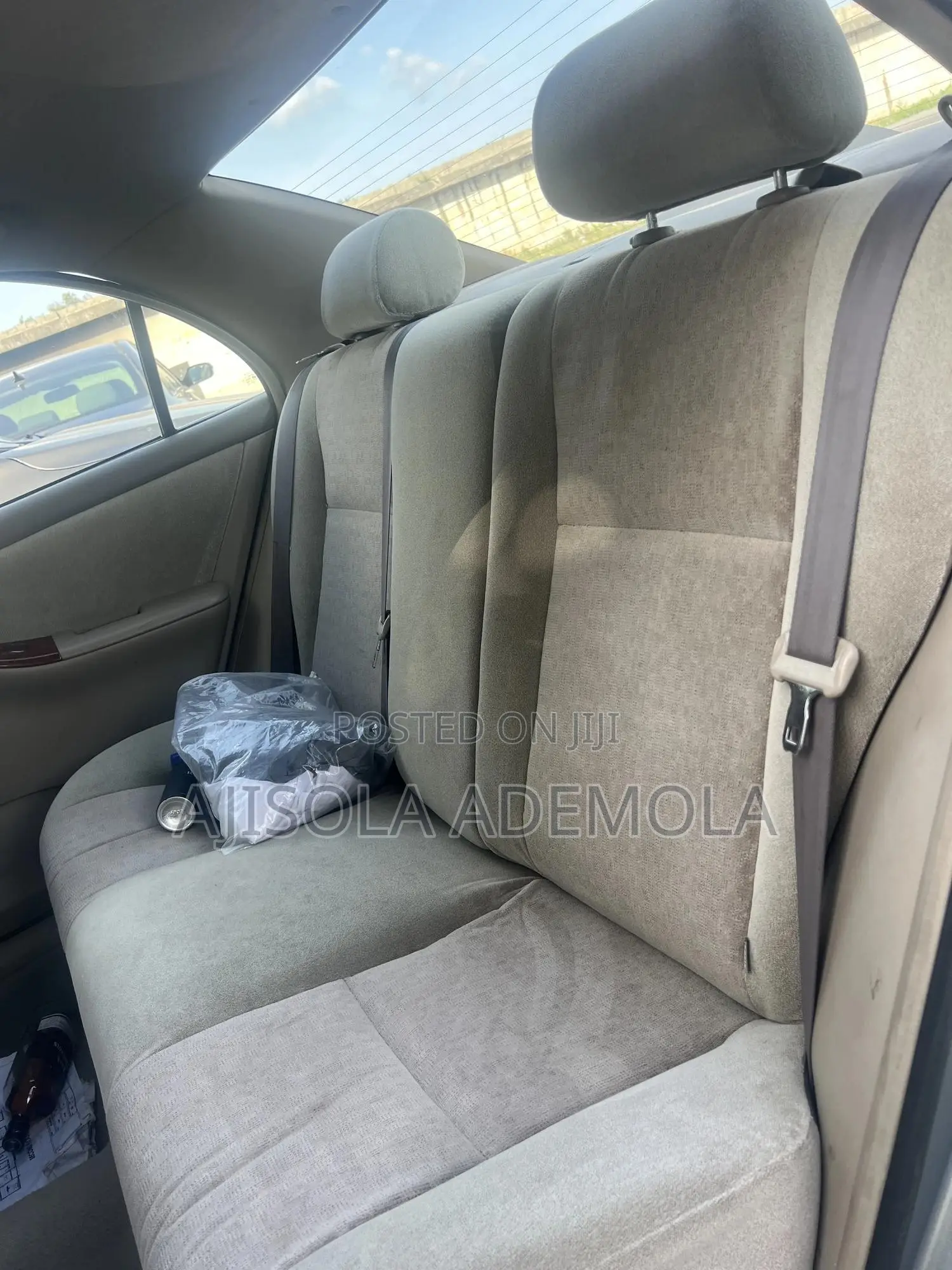 Toyota Corolla LE 2004 Gray
