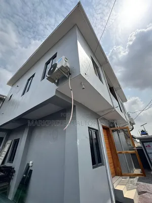 Furnished 3bdrm Duplex in Surulere, Lagos for sale