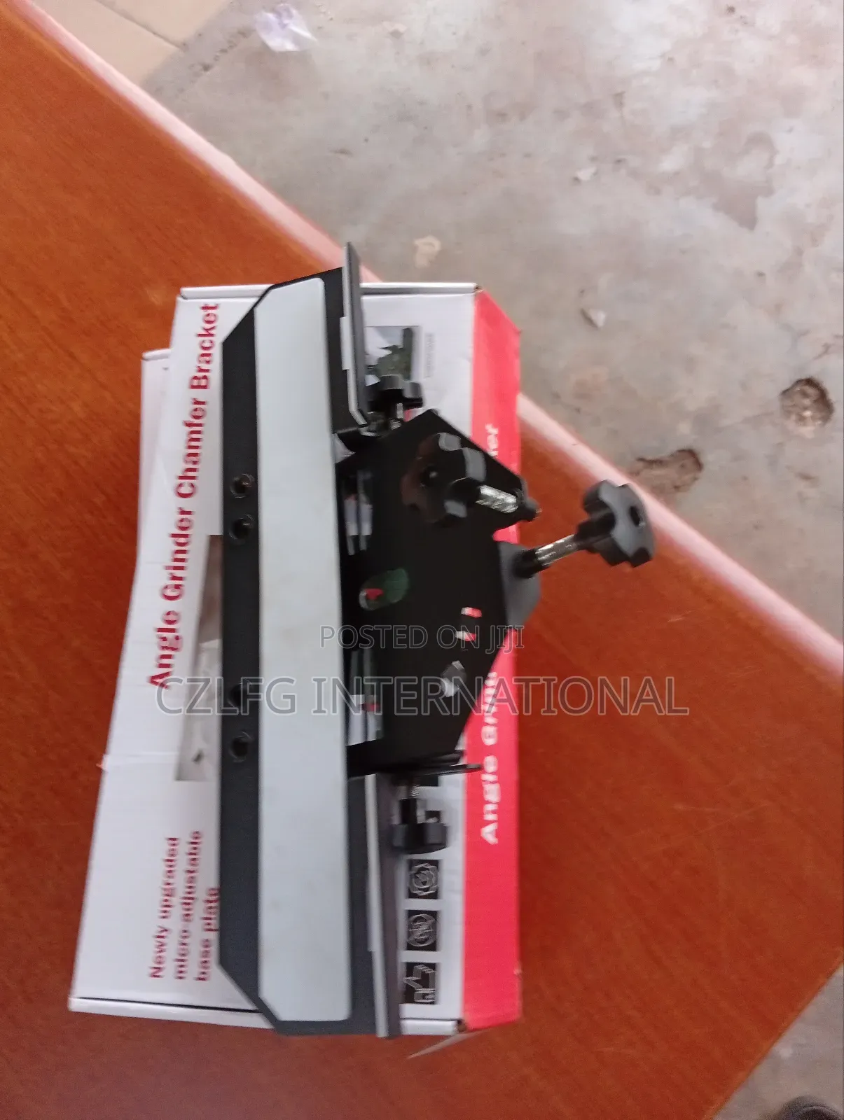 Angle Grinder Chamfer Bracket