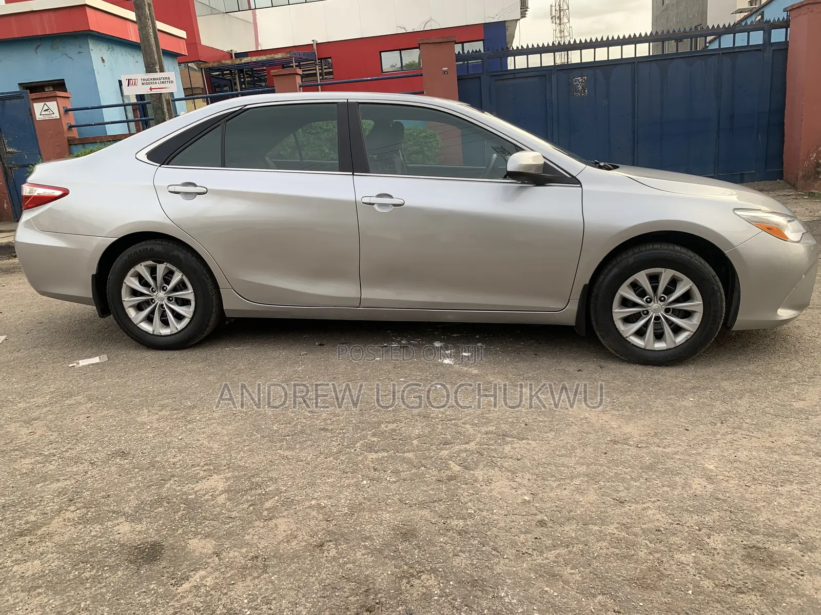 Toyota Camry 2017 Silver
