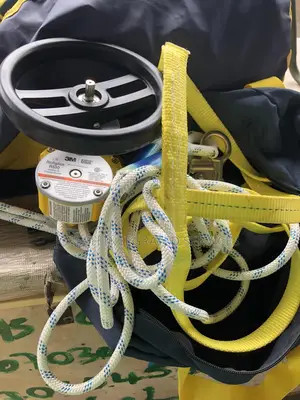 3m Dbi-sala Rollgliss R550 Rescue And Descent Device