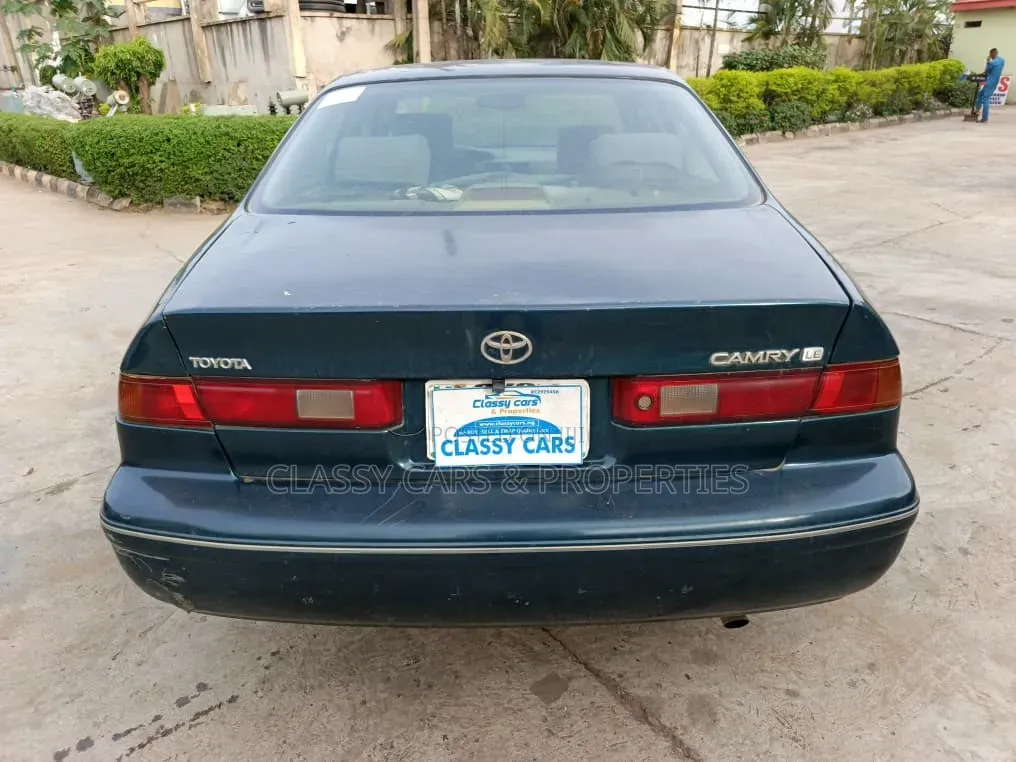 Toyota Camry Automatic 1999 Green