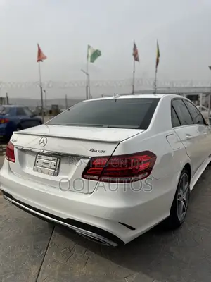 Mercedes-Benz E350 2014 White