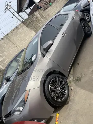 Toyota Corolla 2015