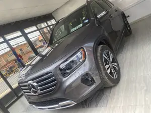 Mercedes-Benz GLB-Class GLB 250 2024 Gray