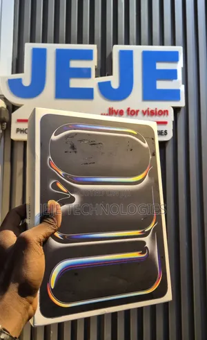 Apple iPad Pro 11 (2025) 2 TB Silver