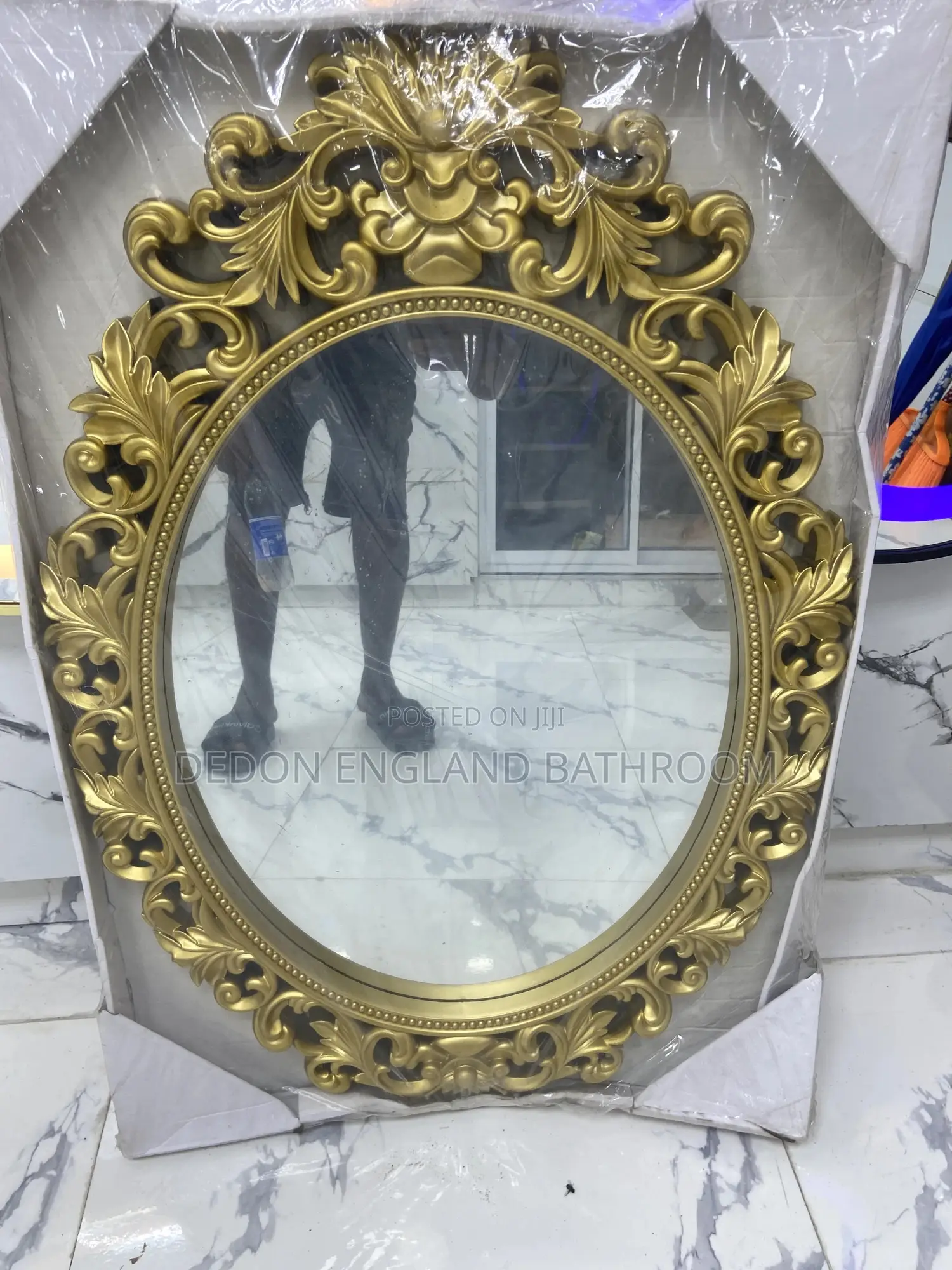 Royal Mirror