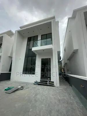 5bdrm Duplex in Blenco Estate, Sangotedo for sale