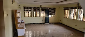 3bdrm House in Golden Estate, Akobo for sale