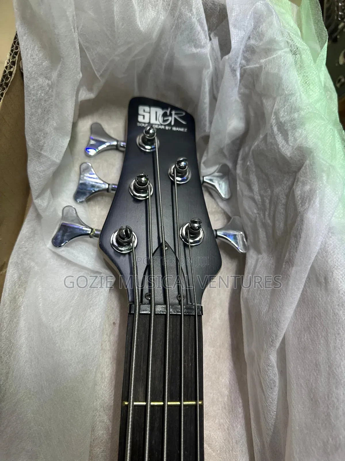 Ibanez Sr Standard Electric Bass Guitar Five String Active
