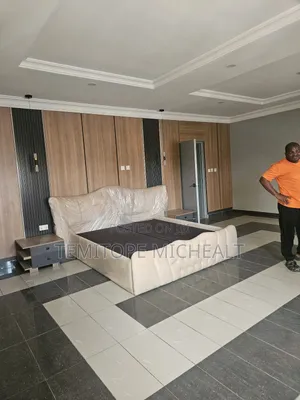 3bdrm Apartment in Wuye District for rent
