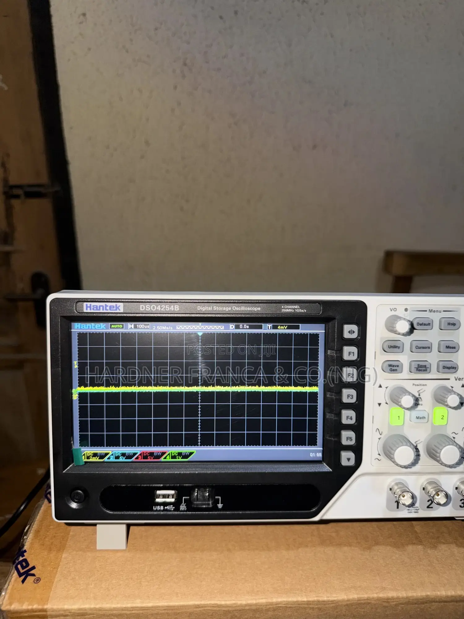 4 Channels Digital Oscilloscope 250mhz