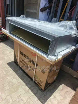 Original Restpoint 2.5 Hp R410a Ceilling Conceiled Air Conditioner