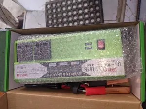 1000wtts Digital Inverter With Charger