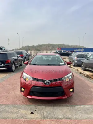 Toyota Corolla 2016 Red