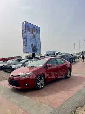 Toyota Corolla 2016 Red