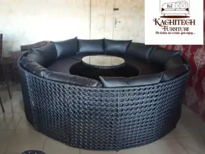 Round Outdoor Rattern Set