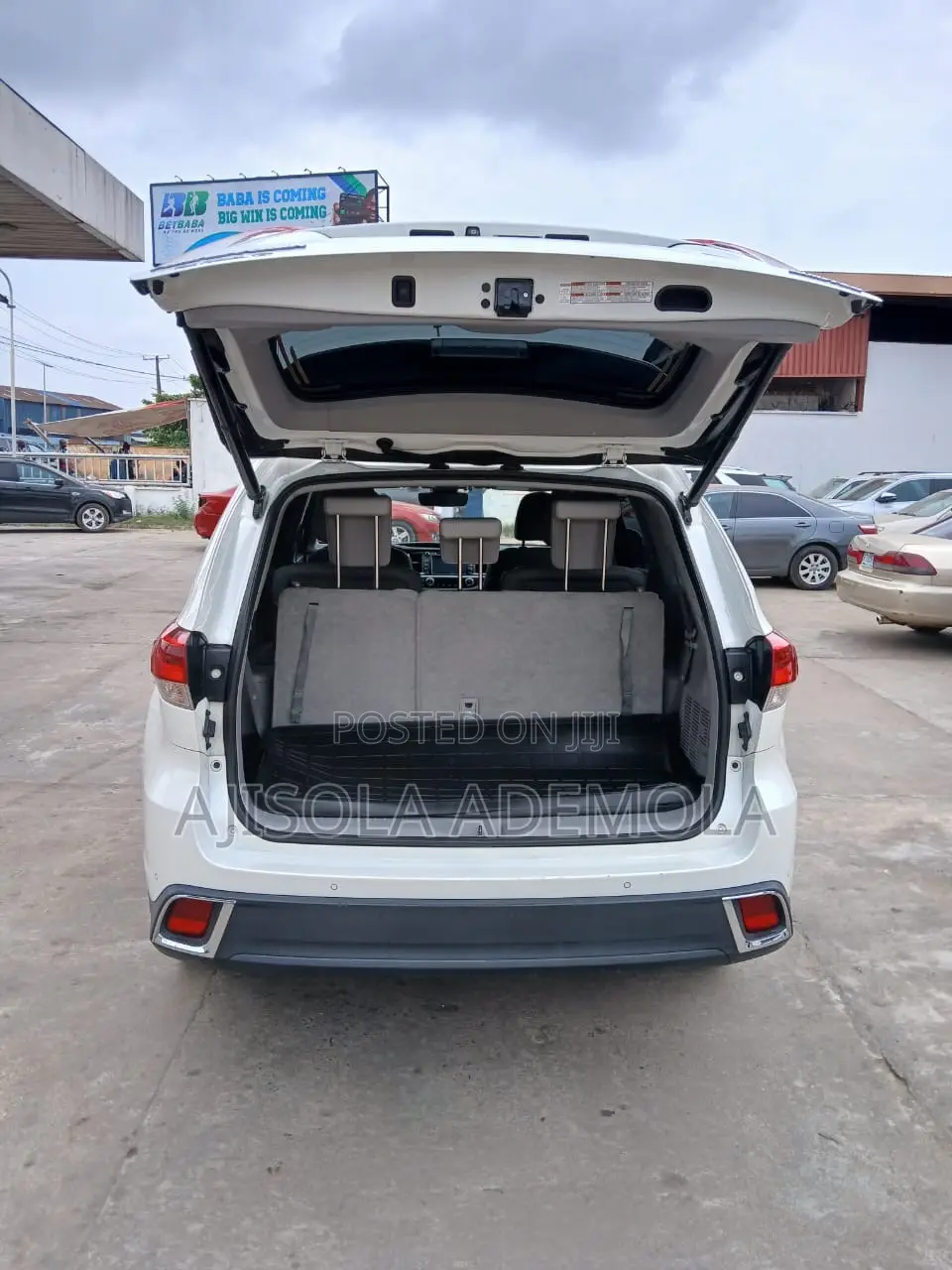 Toyota Highlander Limited 2019 White