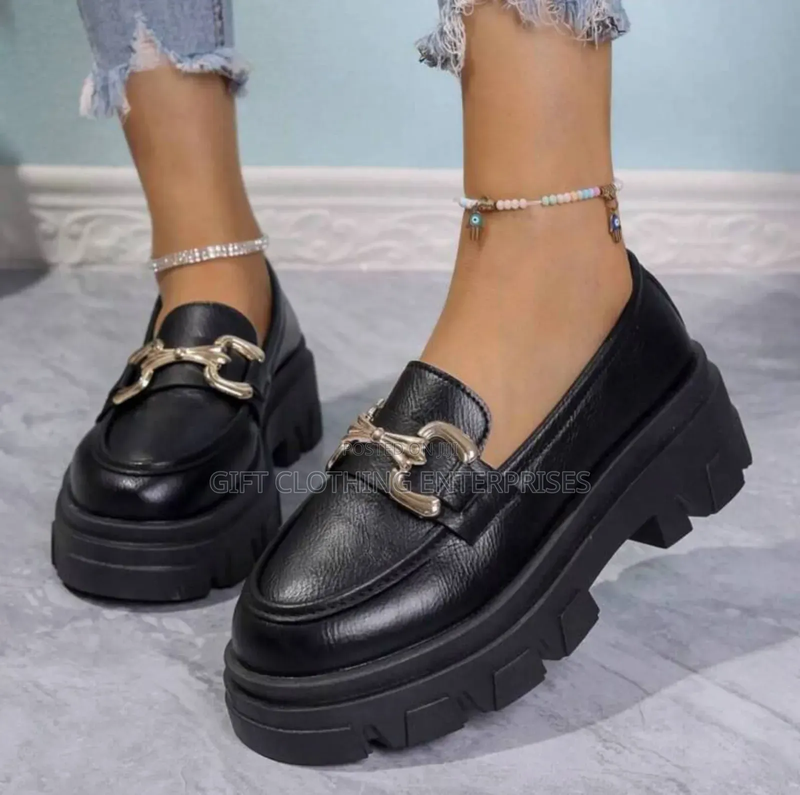 Classic Shoe