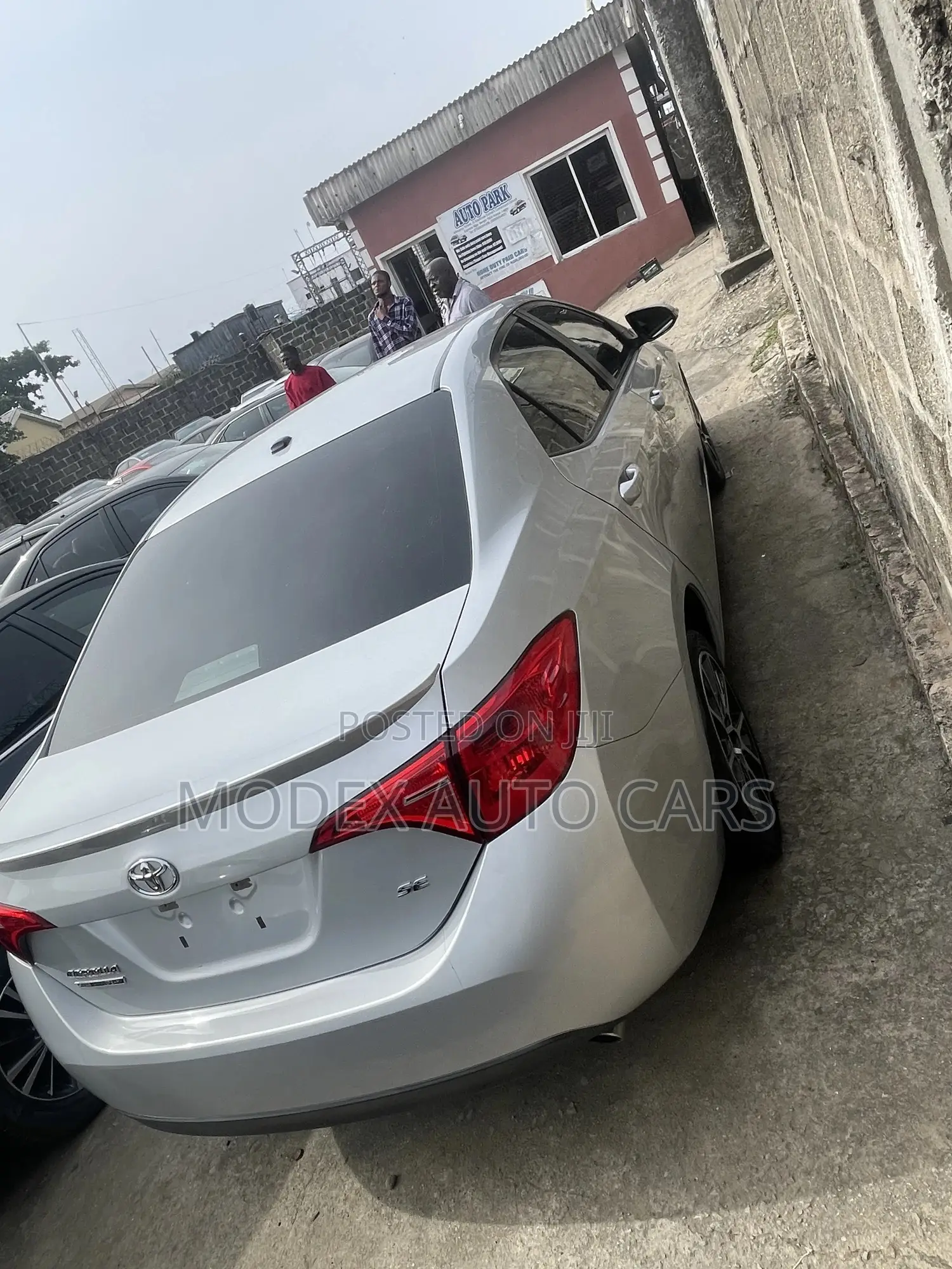 Toyota Corolla 2017 Silver