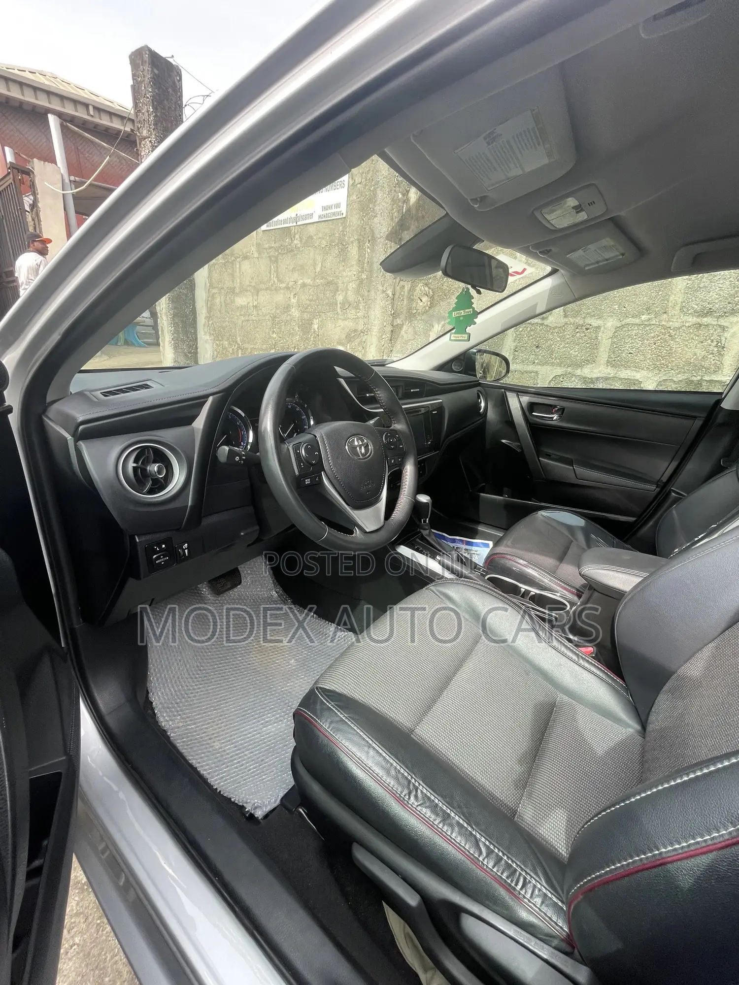 Toyota Corolla 2017 Silver