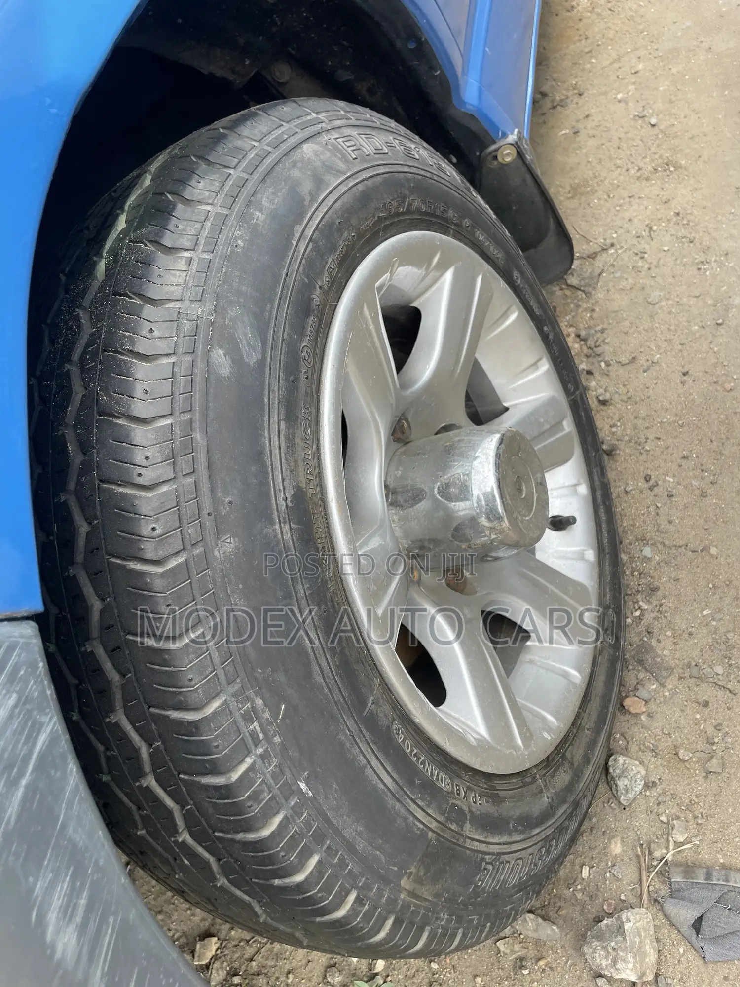 Toyota HiAce 2004 Blue