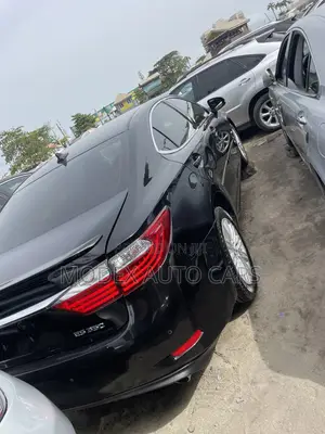 Lexus ES 2014 Black
