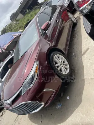 Toyota Avalon 2015