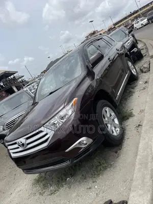 Toyota Highlander 2013