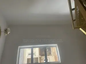 4bdrm Duplex in Banuso Elebu, Akala Express for rent