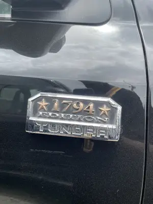 Toyota Tundra 2017 Black