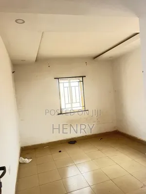 Furnished 1bdrm Block of Flats in Waru Extension, Apo District for rent